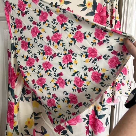 Ladies Women’s Floral Dress - Picture 4 of 6